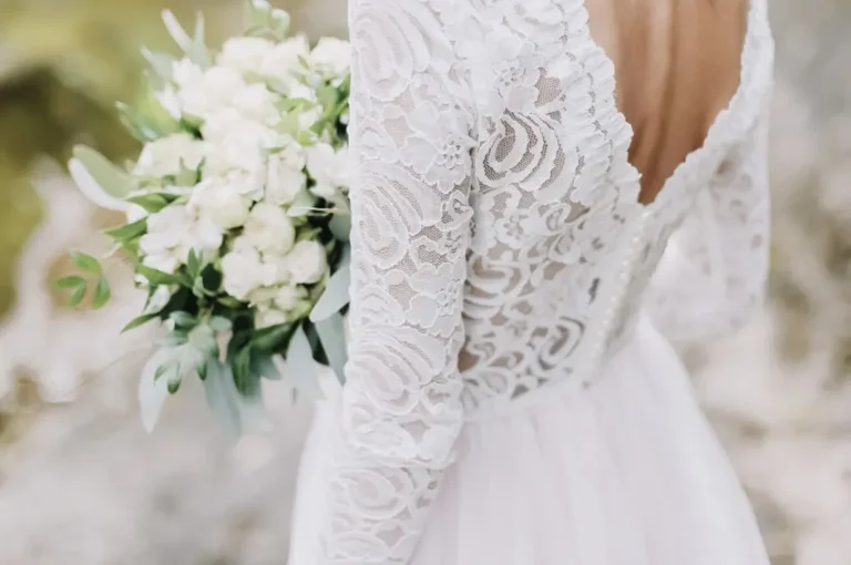 The Ultimate Bridal Spray Tan Guide